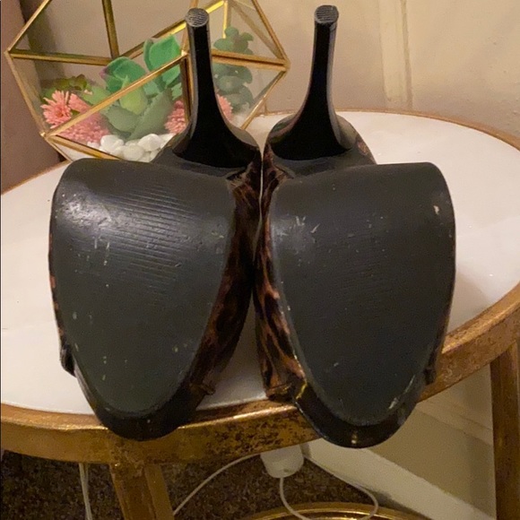 Leopard Heels - Picture 4 of 5
